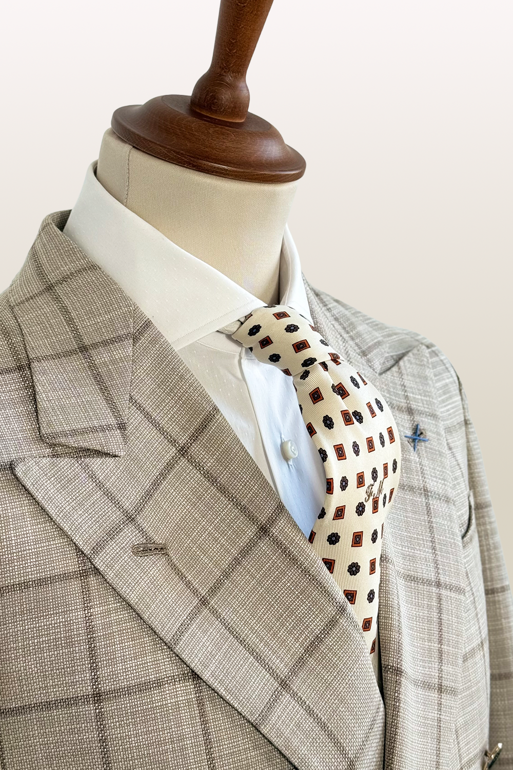 ABITO DOPPIOPETTO IN PURA SETA A TELA