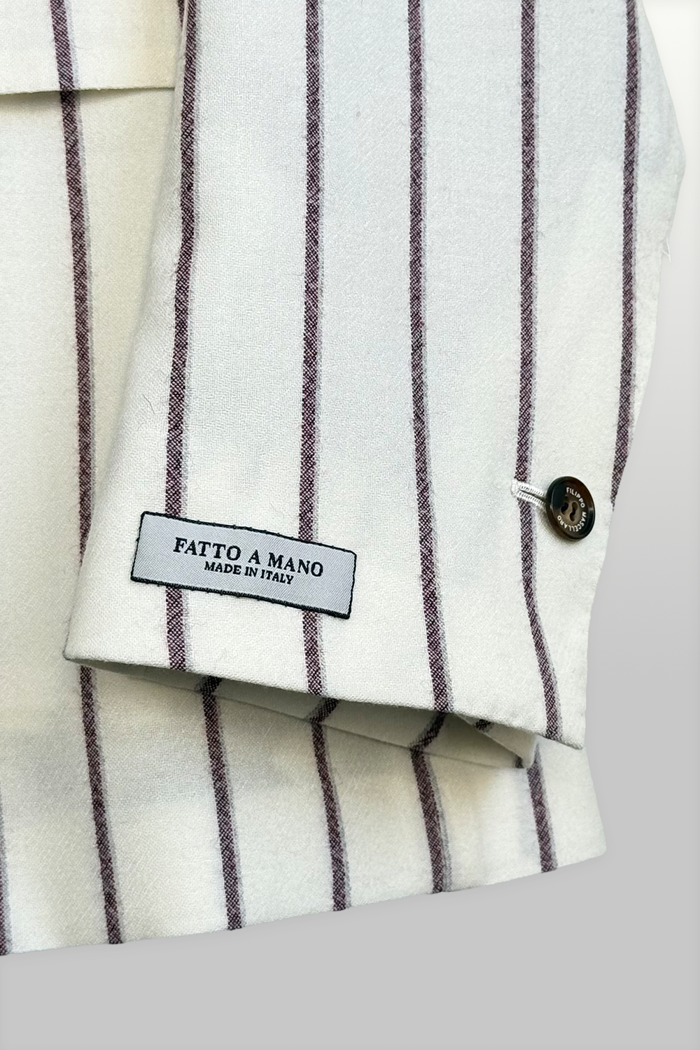 ABITO DOPPIOPETTO IN PURO CASHMERE ARISTON