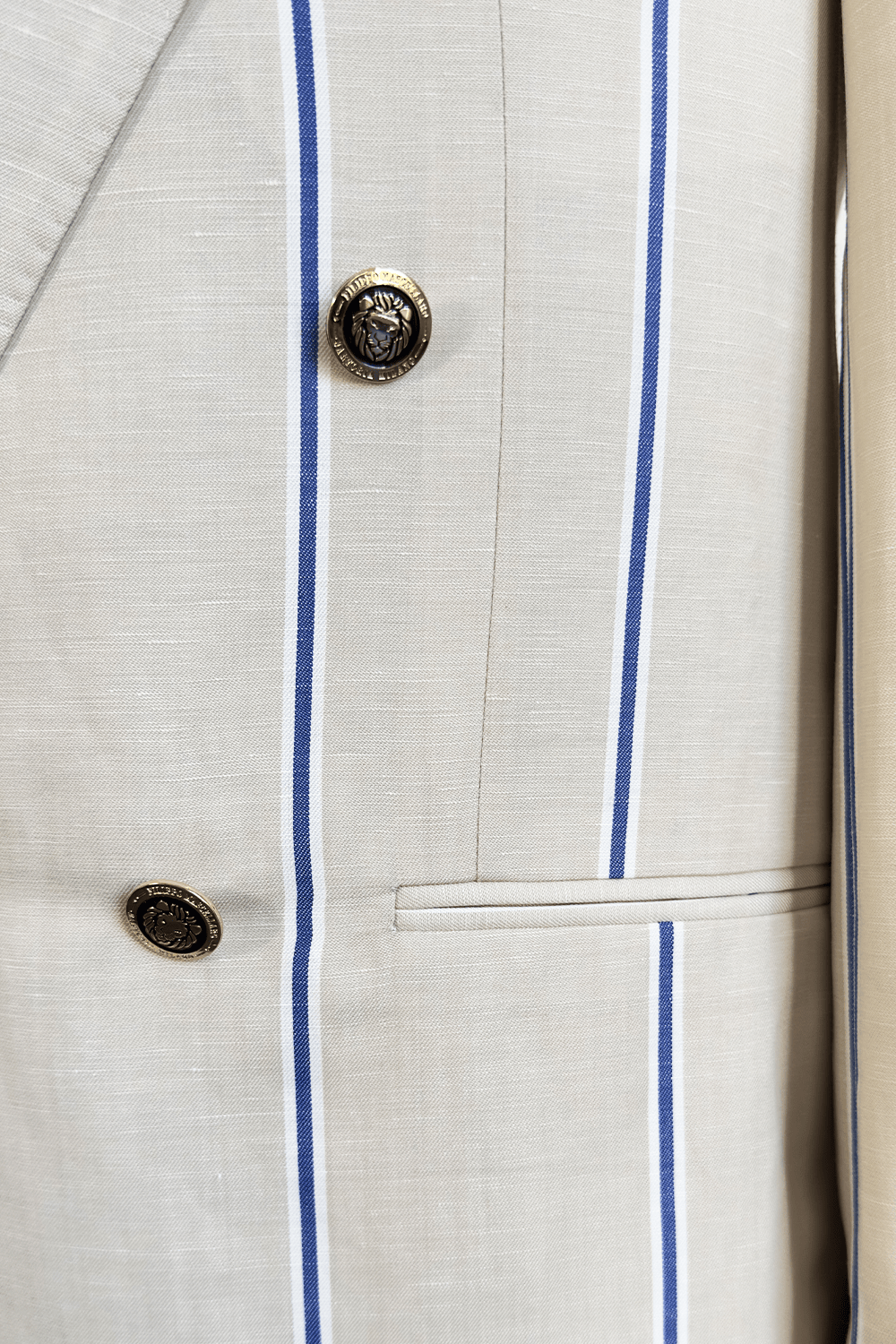 ABITO DOPPIOPETTO SETA E LINO CON BOTTONI ESCLUSIVI