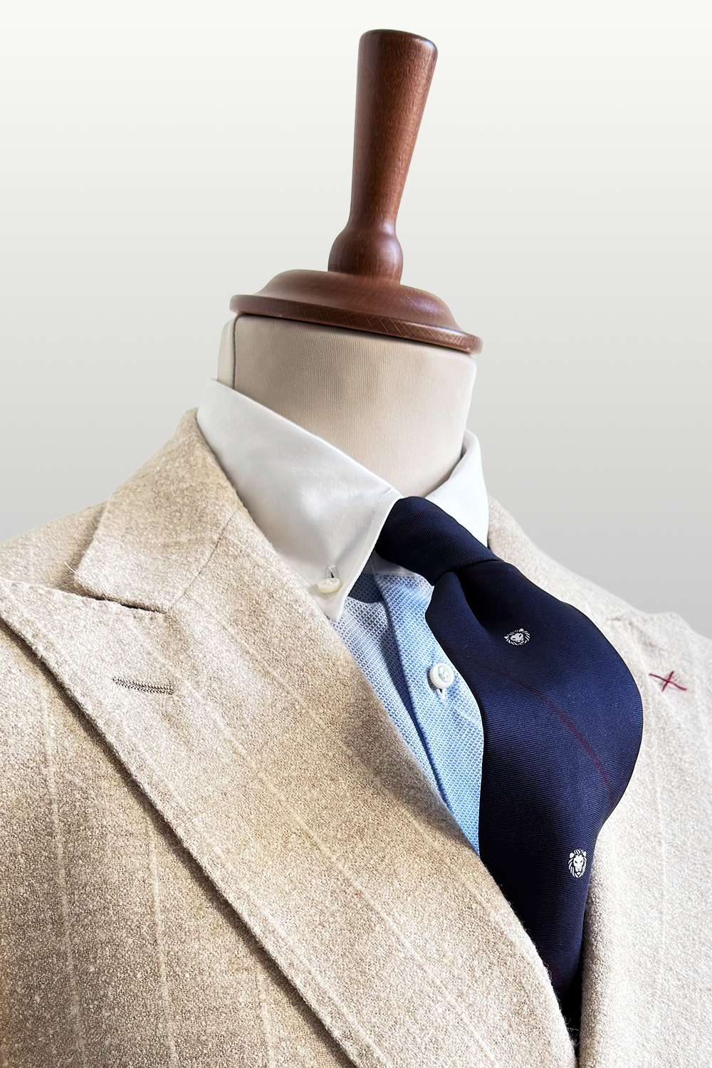 ABITO DOPPIOPETTO IN PURA LANA PECORA MORRIS & CO.