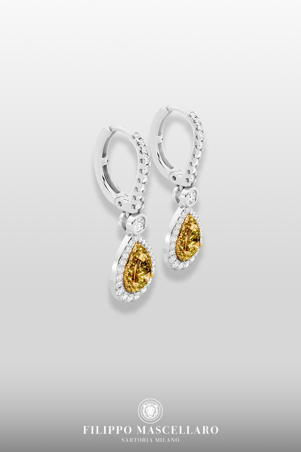 Orecchini a goccia dorata