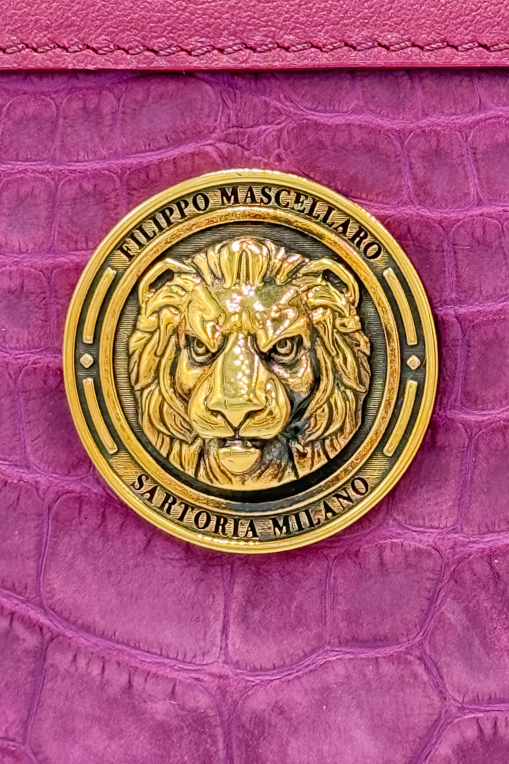 POCHETTE IN COCCODRILLO - FUCSIA