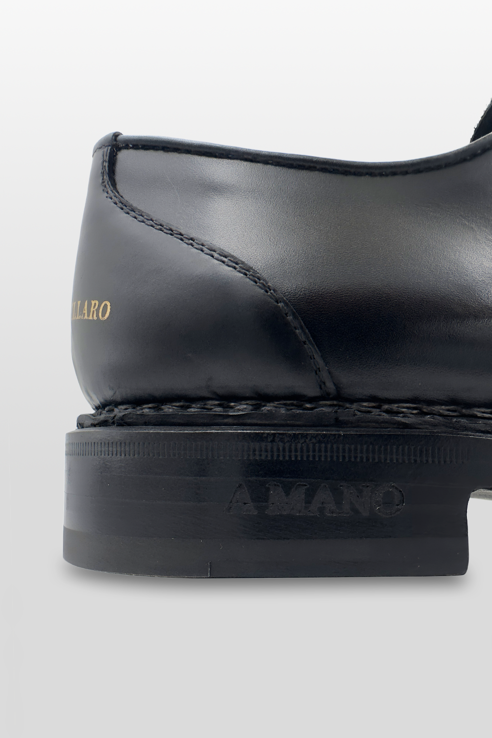 DERBY NERA IN PELLE DI VITELLO