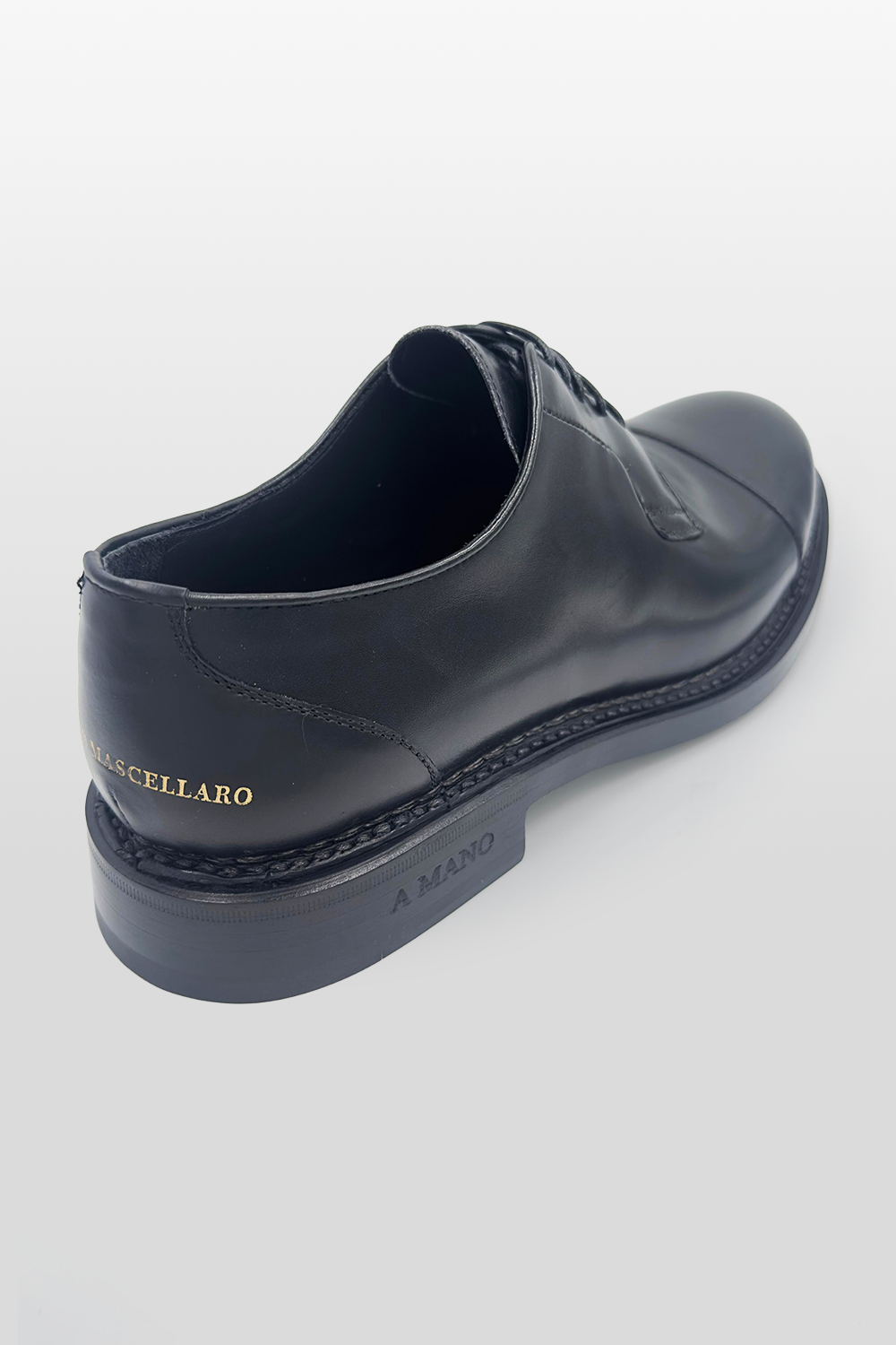 DERBY NERA IN PELLE DI VITELLO