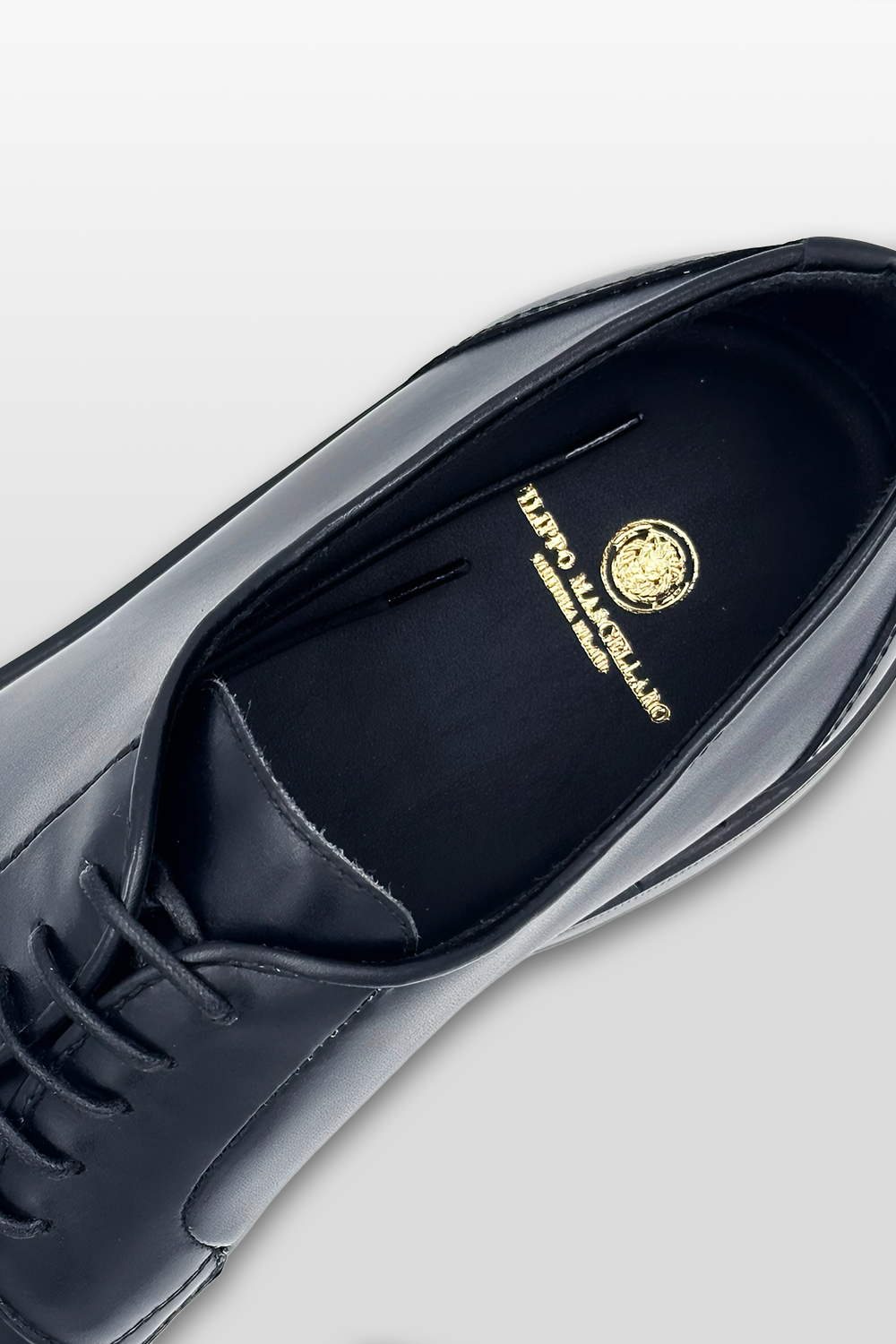 DERBY NERA IN PELLE DI VITELLO