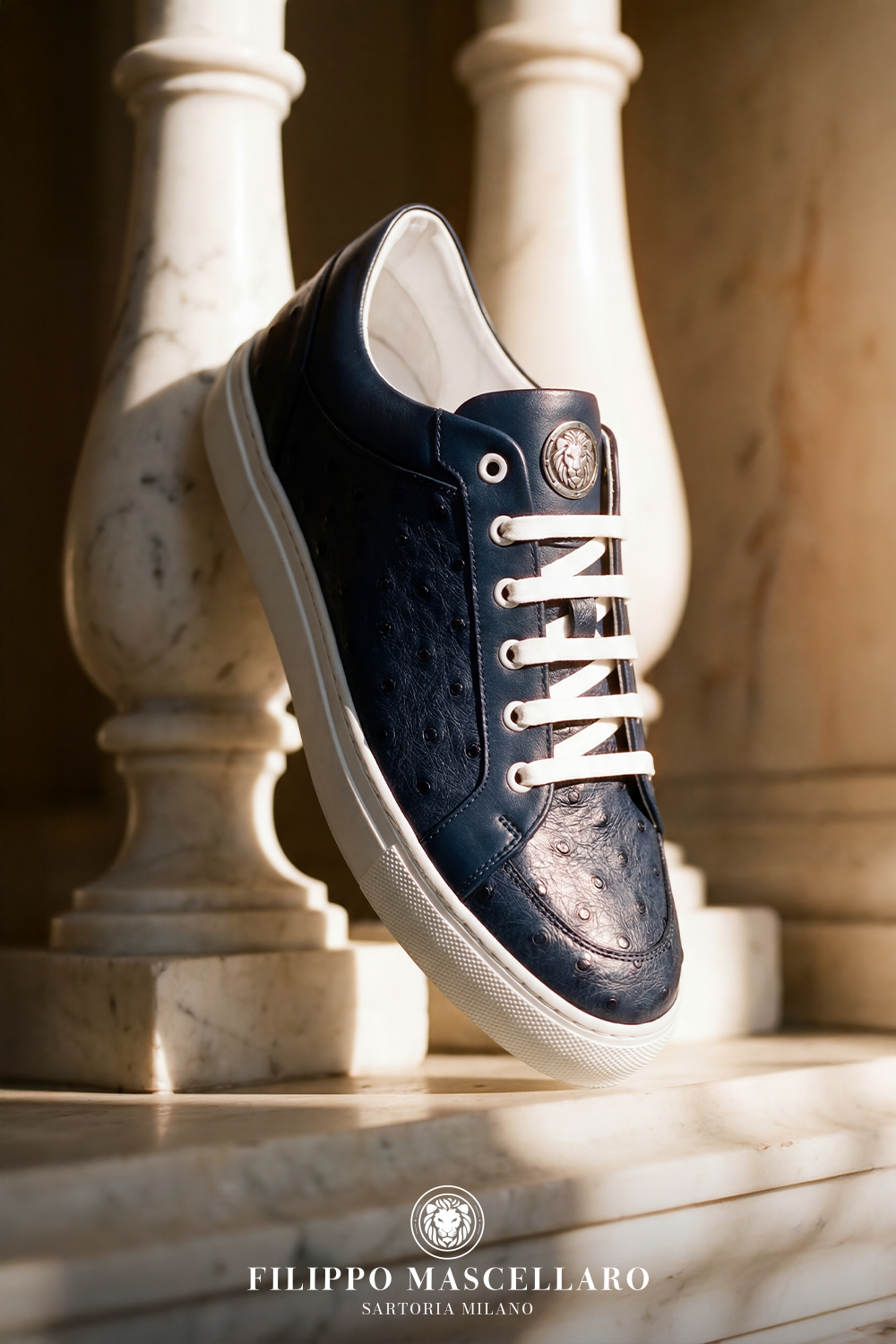 SNEAKERS IN STRUZZO – BLU NOTTE