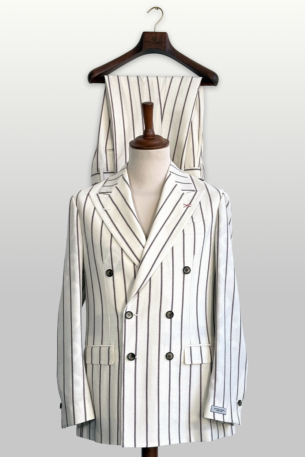 ABITO DOPPIOPETTO IN PURO CASHMERE ARISTON