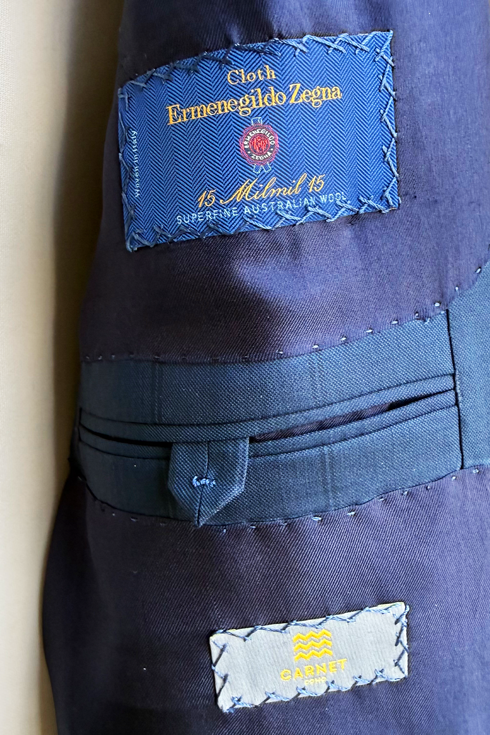 ABITO ZEGNA