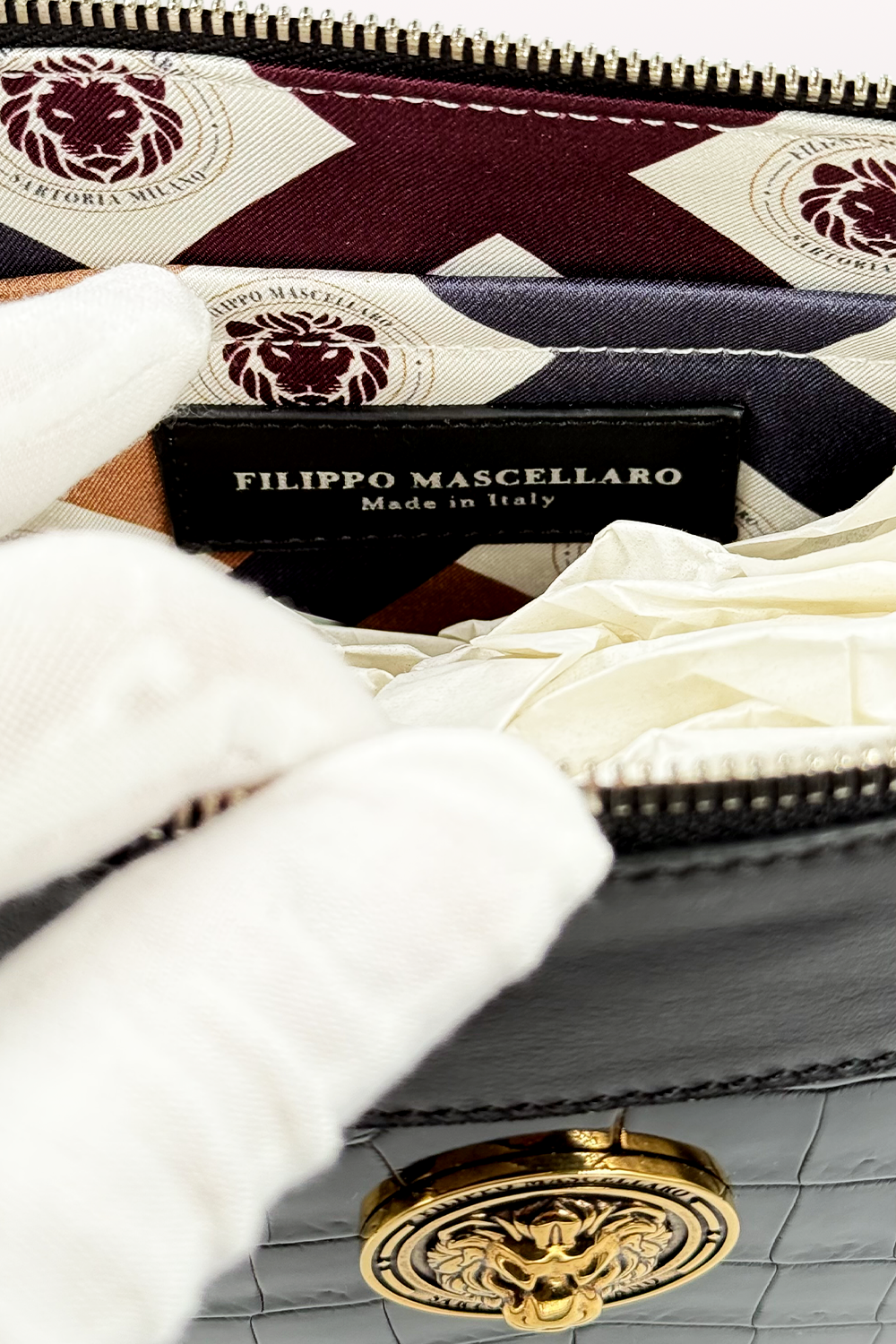 POCHETTE IN COCCODRILLO