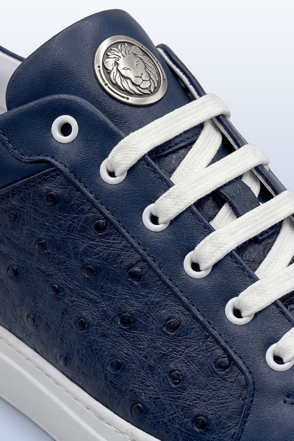 SNEAKERS IN STRUZZO – BLU NOTTE