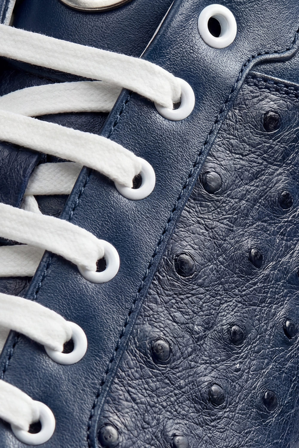 SNEAKERS IN STRUZZO – BLU NOTTE