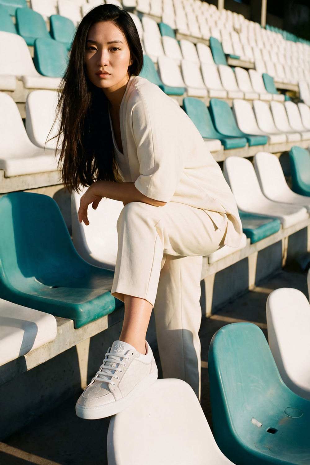 SNEAKERS IN COCCODRILLO - BIANCO